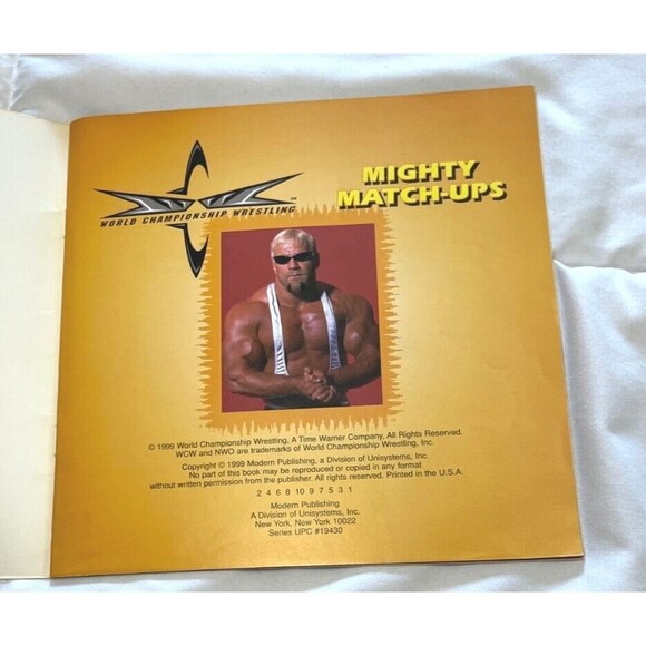Mighty Match Ups WCW World Championship Wrestling Paperback Book 1999 Hulk Hogan - Picture 5 of 5